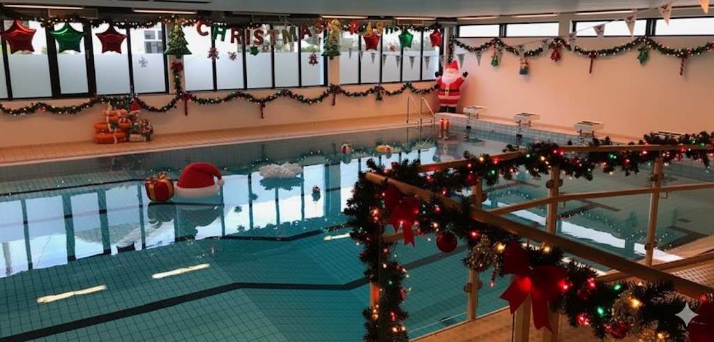 Kannik svømmehall med julepreg
